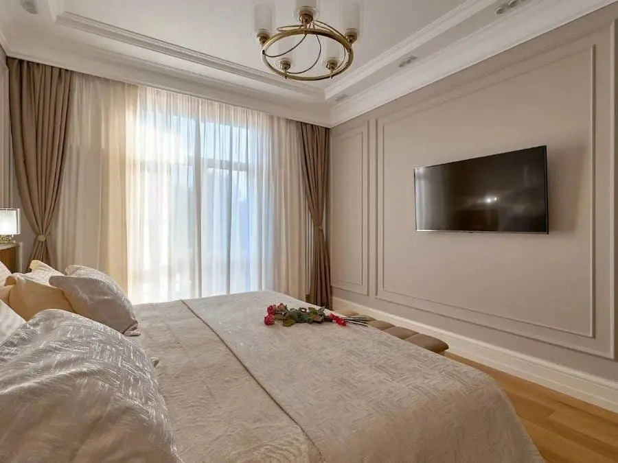 2-комн. возле парка, 74 м², ул. Парковая, 1а/3 — фото квартиры посуточно в Кисловодске №2