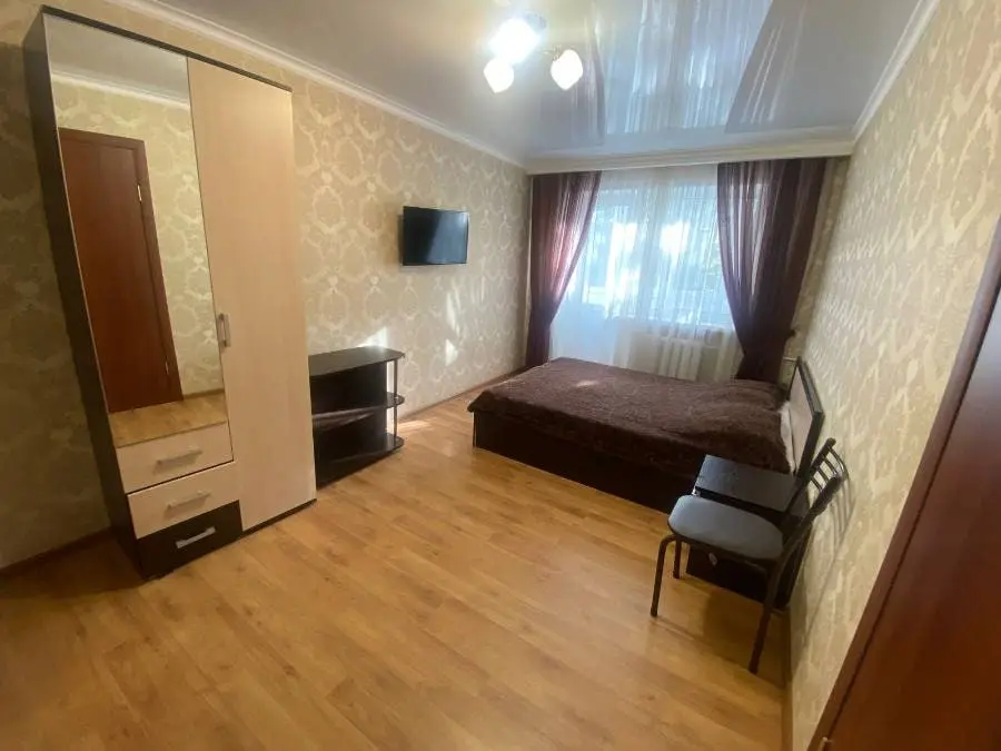 2-комн. в курортной зоне, 45 м², ул. Горького, 13 — фото квартиры посуточно в Кисловодске №3
