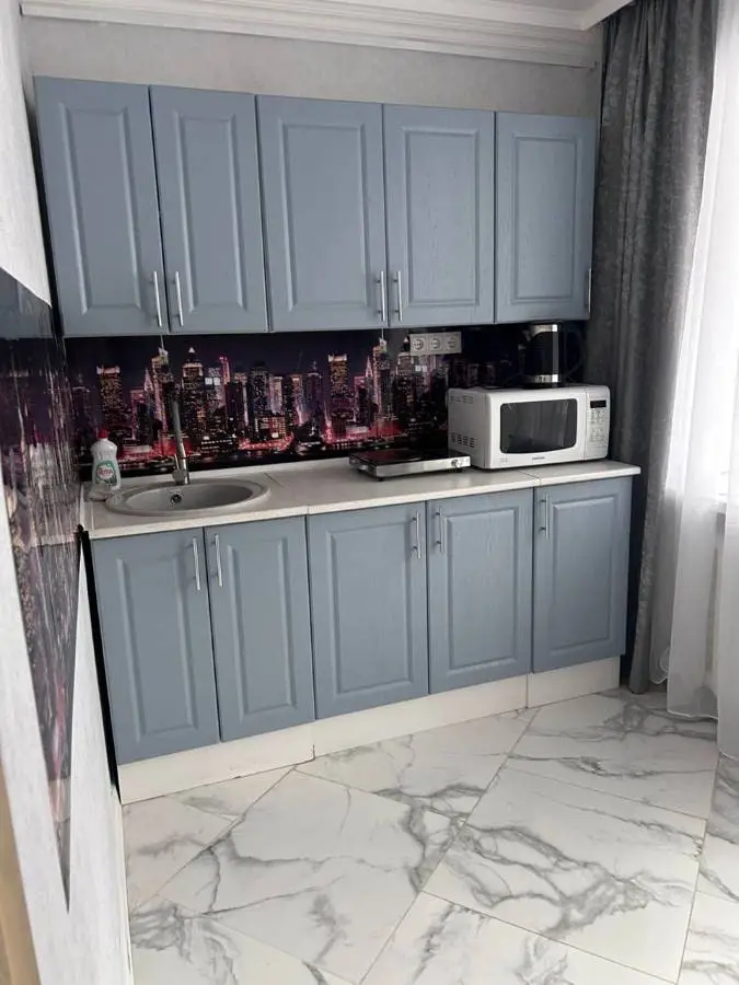 2-комн. в центре Кисловодска, 45 м², ул. Карла Либкнехта, 17 — главное фото квартиры посуточно в Кисловодске