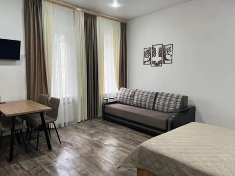 1-комн. в курортной зоне, 32 м² — квартира посуточно в Кисловодске, ул. Чкалова, 37 