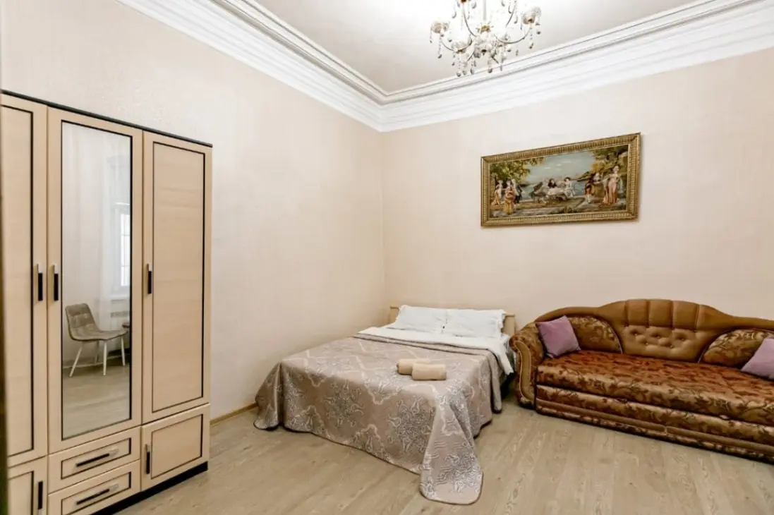 3-комн. у Курортного бульвара, 50 м², пер. Яновского, 4 — фото квартиры посуточно в Кисловодске №2