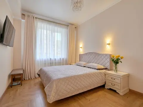 1-комн. рядом с Верхним парком, 58 м² — квартира посуточно в Кисловодске, ул. Декабристов, 36/3