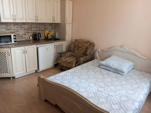 1-комн. рядом с прогулочной зоной, 30 м² — квартира посуточно в Кисловодске, ул. Ярошенко, 12