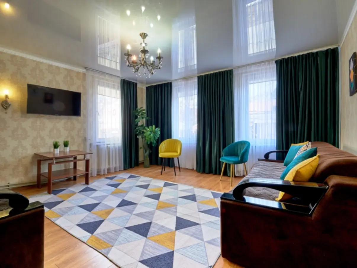 2-комн. недалеко от центра, 45 м², ул. Ермолова, 6 — фото квартиры посуточно в Кисловодске №3