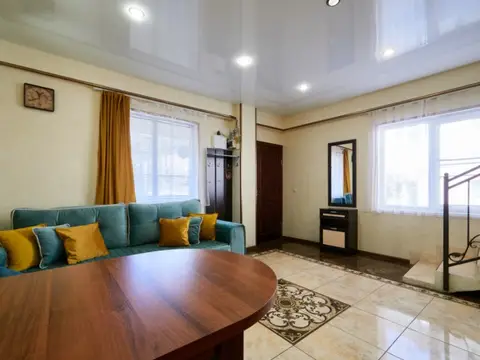 2-комн. недалеко от центра, 50 м² — квартира посуточно в Кисловодске, ул. Ермолова, 6