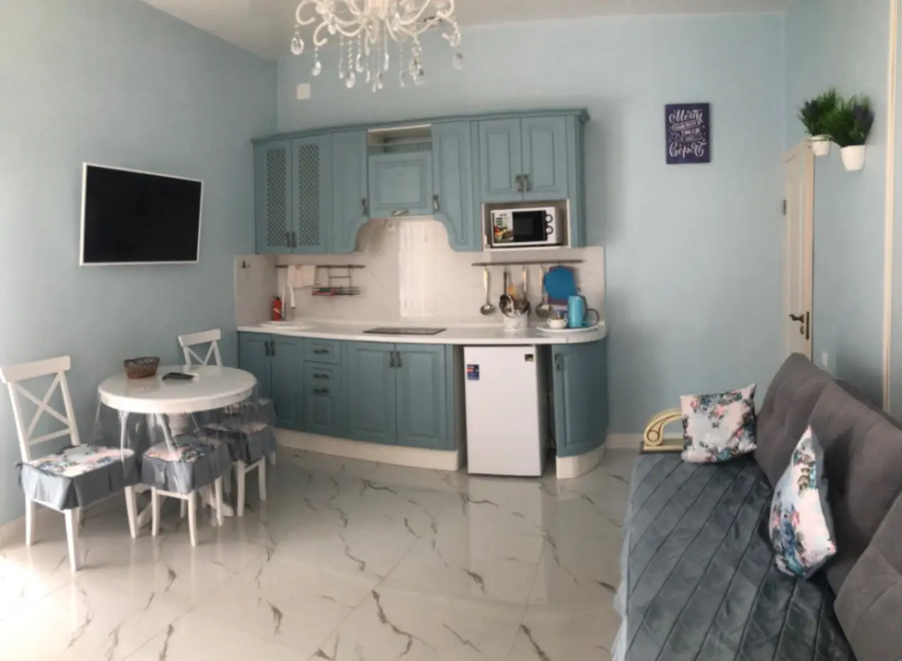 2-комн. рядом с Нарзанной галереей, 45 м², ул. Красноармейская, 7 — фото квартиры посуточно в Кисловодске №3