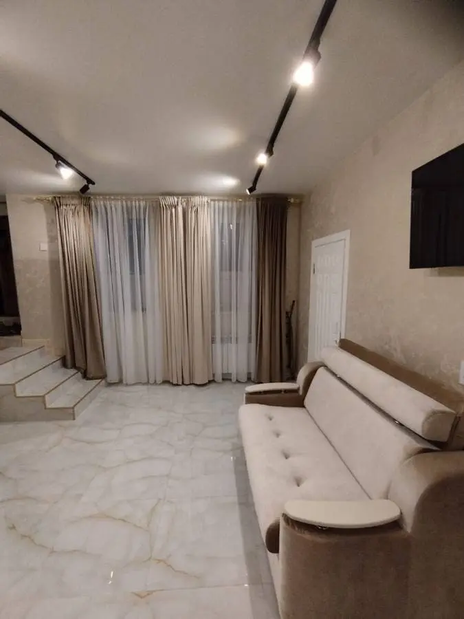 1-комн. в курортной зоне, 27 м², ул. Красноармейская, 11 — главное фото квартиры посуточно в Кисловодске