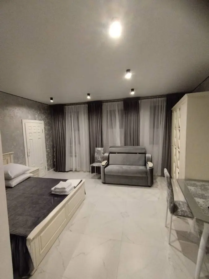 1-комн. у Курортного бульвара, 27 м², ул. Красноармейская, д. 11 — фото квартиры посуточно в Кисловодске №3