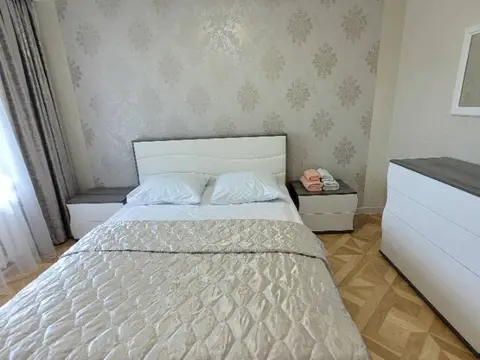 2-комн. на Широкой улице, 49 м² — квартира посуточно в Кисловодске, ул Широкая, д 32