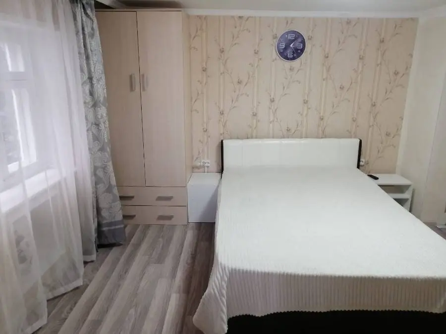 1-комн. в центре Кисловодска, 29 м², ул. Шаумяна, 3А — фото квартиры посуточно в Кисловодске №2