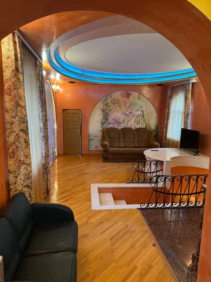 4-комн., 120 м², ул. Энгельса, 78 — фото квартиры посуточно в Кисловодске №2