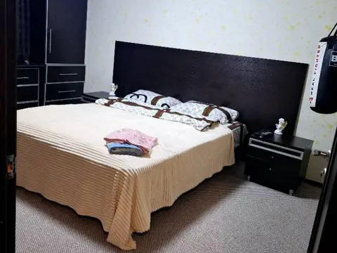 3-комн. в районе Широкой, 98 м² — квартира посуточно в Кисловодске, ул. Велинградская, 8
