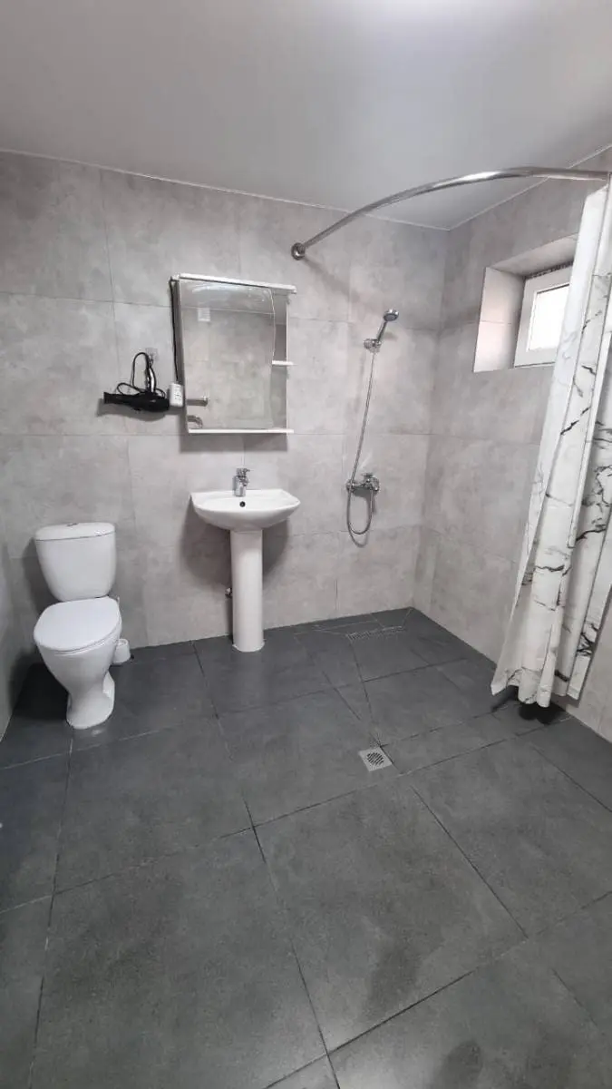 3-комн. в Кисловодске, 150 м², ул. Гоголя, 29 — фото квартиры посуточно в Кисловодске №3