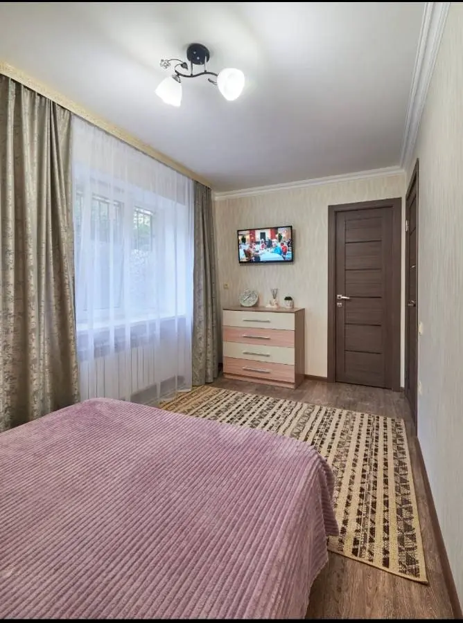 2-комн. в районе парка, 40 м², ул. Героев Медиков, 1 — фото квартиры посуточно в Кисловодске №3