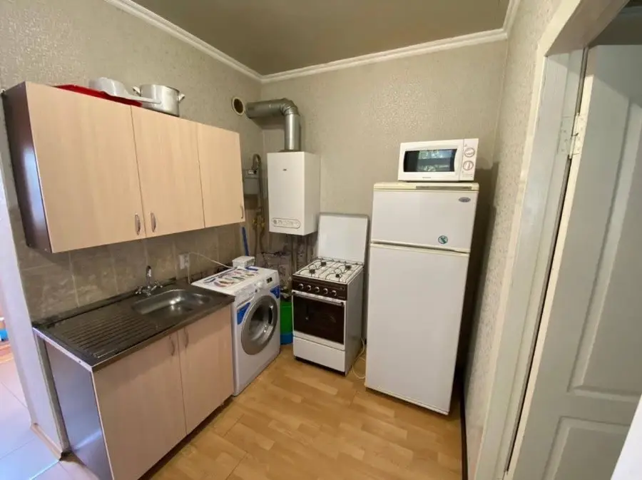 1-комн. в районе санатория Москва, 29 м², ул. Широкая, 11 — фото квартиры посуточно в Кисловодске №2
