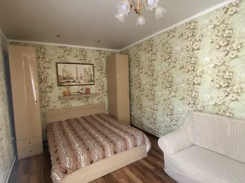 2-комн. возле Никольского собора, 60 м² — квартира посуточно в Кисловодске, ул. Ярошенко, 30