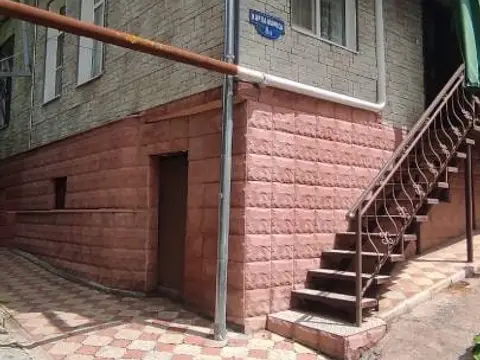 2-комн. в курортной зоне, 50 м² — квартира посуточно в Кисловодске, пр. Карла Маркса, 8