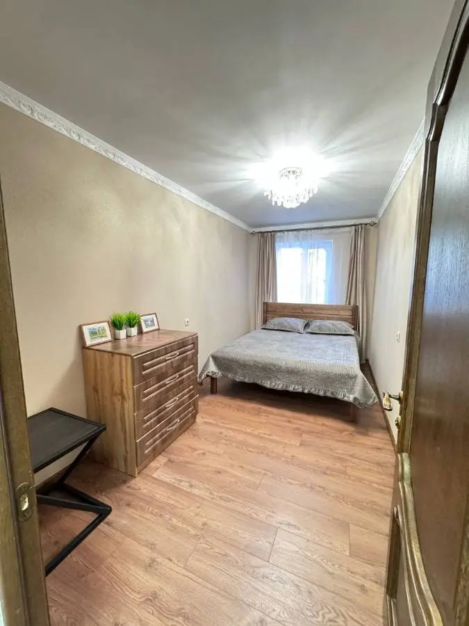 3-комн. на Широкой улице, 60 м², ул. Широкая, 21 — фото квартиры посуточно в Кисловодске №2