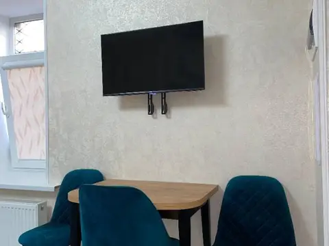 1-комн. возле Нарзанной галереи, 40 м² — квартира посуточно в Кисловодске, ул. Красноармейская, 6 