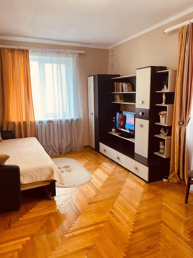 1-комн. на Широкой улице, 37 м², ул. Коллективная, 8 — фото квартиры посуточно в Кисловодске №3