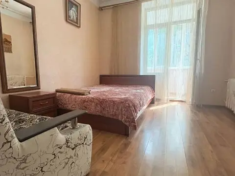 1-комн. рядом с парком, 46 м² — квартира посуточно в Кисловодске, ул. Горького, 36