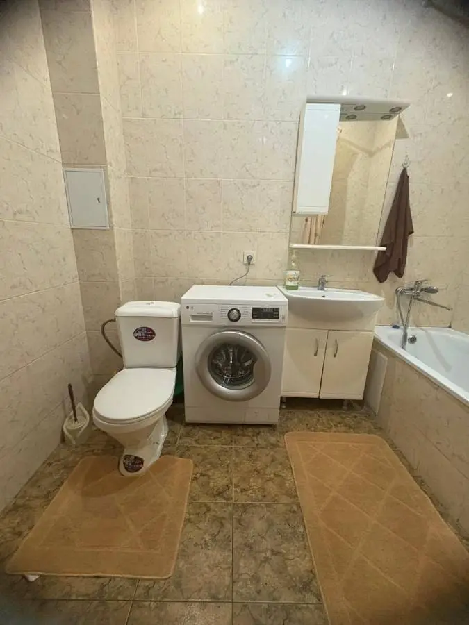 1-комн. рядом с парком, 46 м², ул. Горького, 36 — фото квартиры посуточно в Кисловодске №2