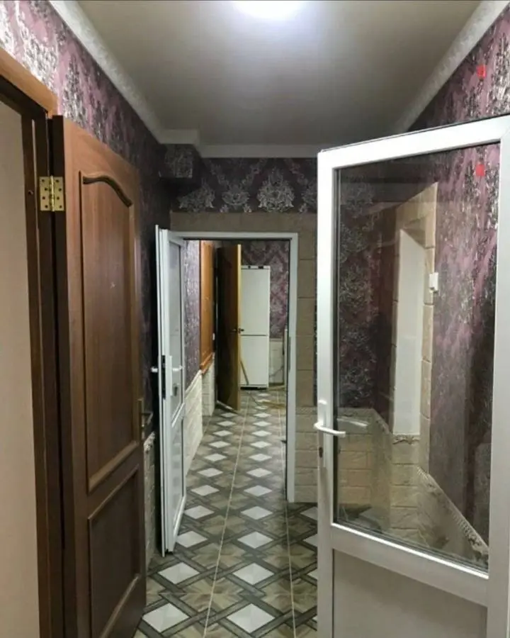 3-комн. в центре Кисловодска, 70 м², ул. Берёзовская, 5 — фото квартиры посуточно в Кисловодске №2