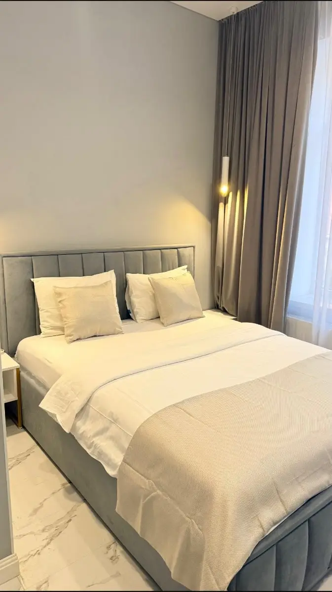 2-комн. рядом с Курортным бульваром, 60 м², ул. Тюленева, 5 — главное фото квартиры посуточно в Кисловодске