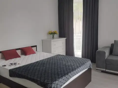 1-комн. рядом с парком, 35 м² — квартира посуточно в Кисловодске, ул. Ермолова, 23
