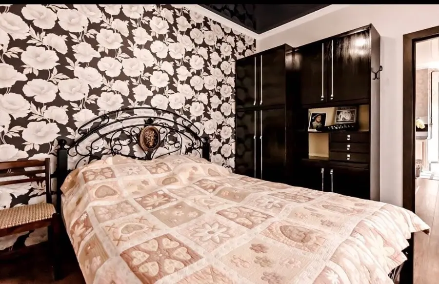 2-комн. у Никольского собора, 40 м², ул. Ермолова, 34 — фото квартиры посуточно в Кисловодске №2