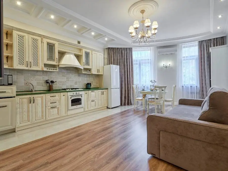 3-комн. рядом с Курортным бульваром, 70 м², ул. Чкалова, 75 — главное фото квартиры посуточно в Кисловодске