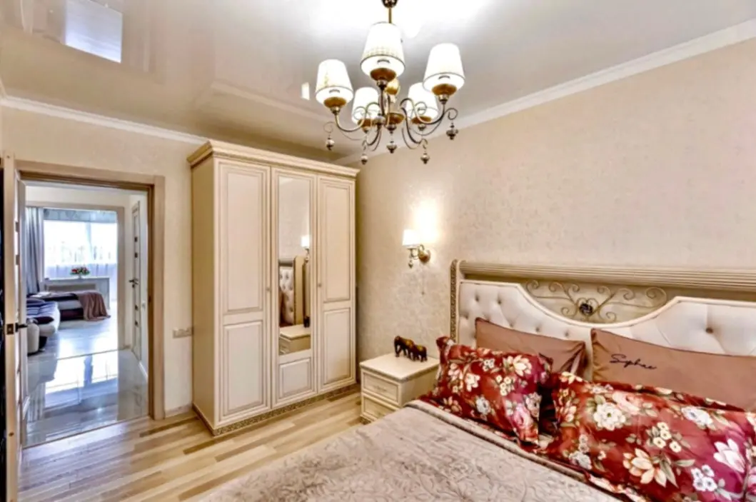 2-комн. в районе Широкой, 65 м², ул. Широкая, 28 — главное фото квартиры посуточно в Кисловодске