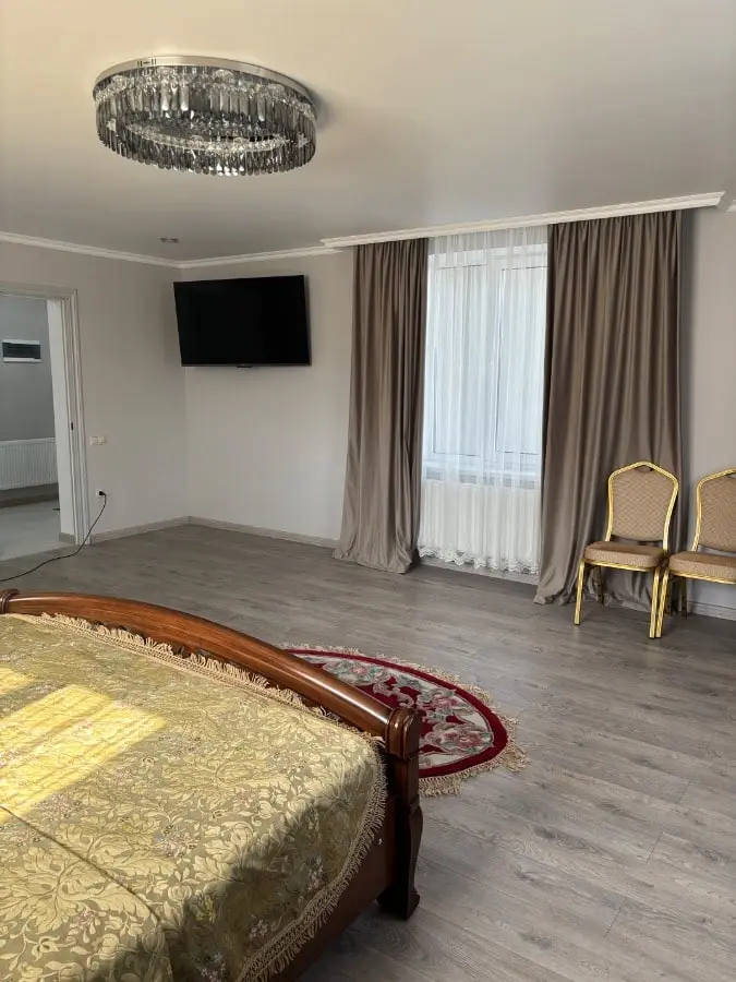 2-комн. в Кисловодске, 100 м², ул. Сиреневая, 15 — фото квартиры посуточно в Кисловодске №2