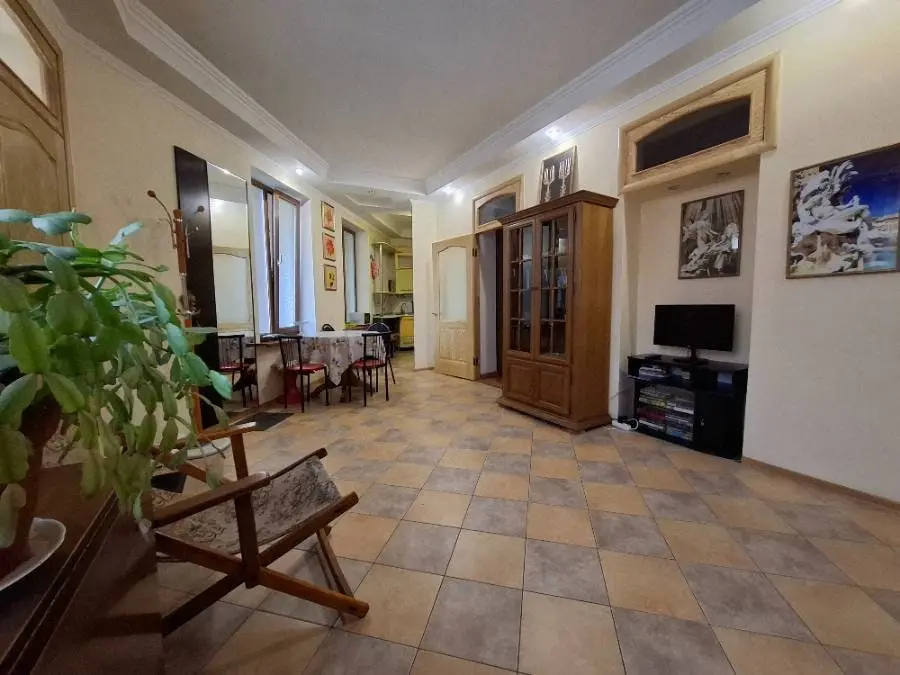 3-комн. в парковой зоне, 60 м², ул Шаляпина, д 12 — главное фото квартиры посуточно в Кисловодске