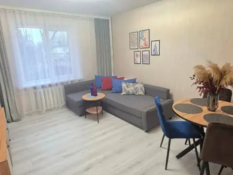 2-комн. в Кисловодске, 47 м² — квартира посуточно в Кисловодске, пр-кт Победы, д 18