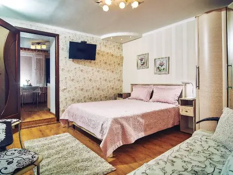 1-комн. рядом с Нижним парком, 35 м² — квартира посуточно в Кисловодске, ул. Ярошенко, д. 18