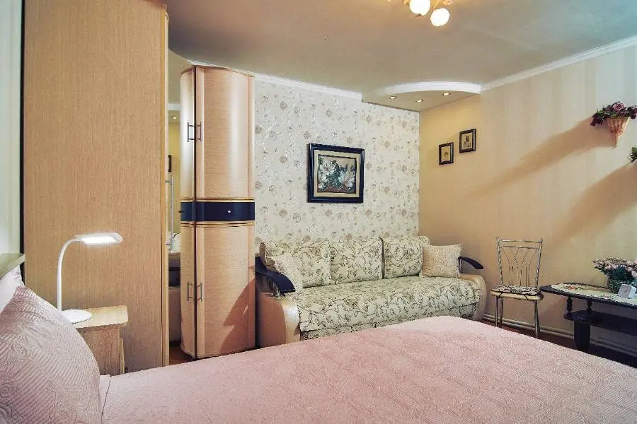 1-комн. рядом с Нижним парком, 35 м², ул. Ярошенко, д. 18 — фото квартиры посуточно в Кисловодске №3