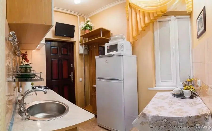 1-комн. возле Никольского собора, 35 м², ул. Гагарина, д. 10 — фото квартиры посуточно в Кисловодске №2