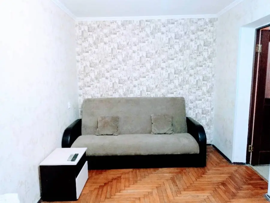 2-комн. на Широкой улице, 40 м², ул Широкая, д 33 — фото квартиры посуточно в Кисловодске №3