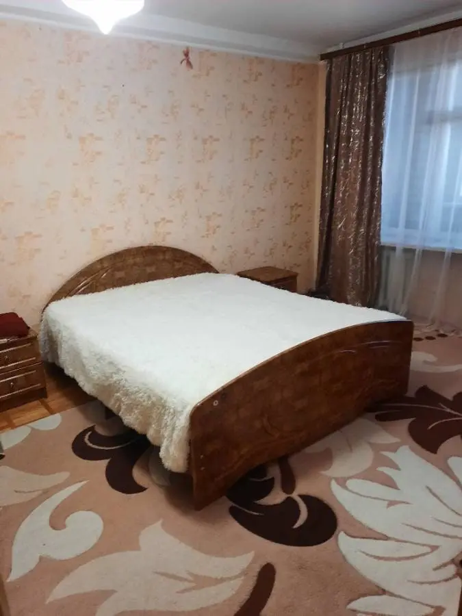 2-комн. в спокойном районе, 59 м², ул Героев Медиков, д 20 — главное фото квартиры посуточно в Кисловодске