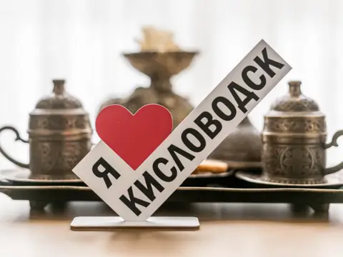 2-комн., 52 м² — квартира посуточно в Кисловодске, пр. Победы, 33