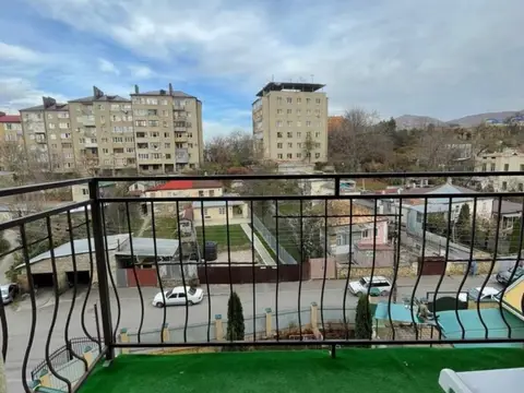 2-комн. в зелёной части города, 45 м² — квартира посуточно в Кисловодске, ул. Коллективная, д. 11