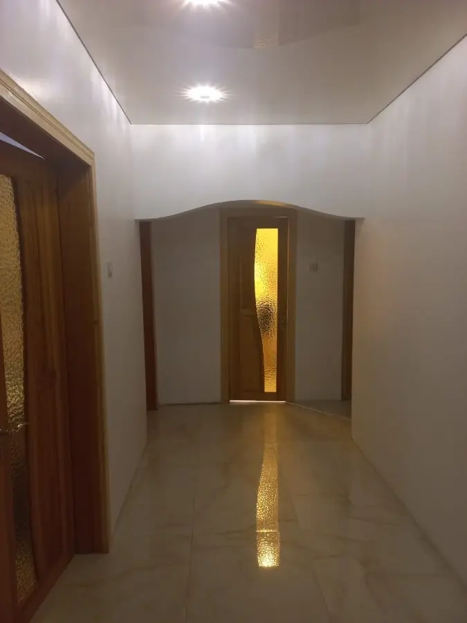 2-комн. рядом с парком, 50 м², ул. Гагарина, д. 53 — главное фото квартиры посуточно в Кисловодске