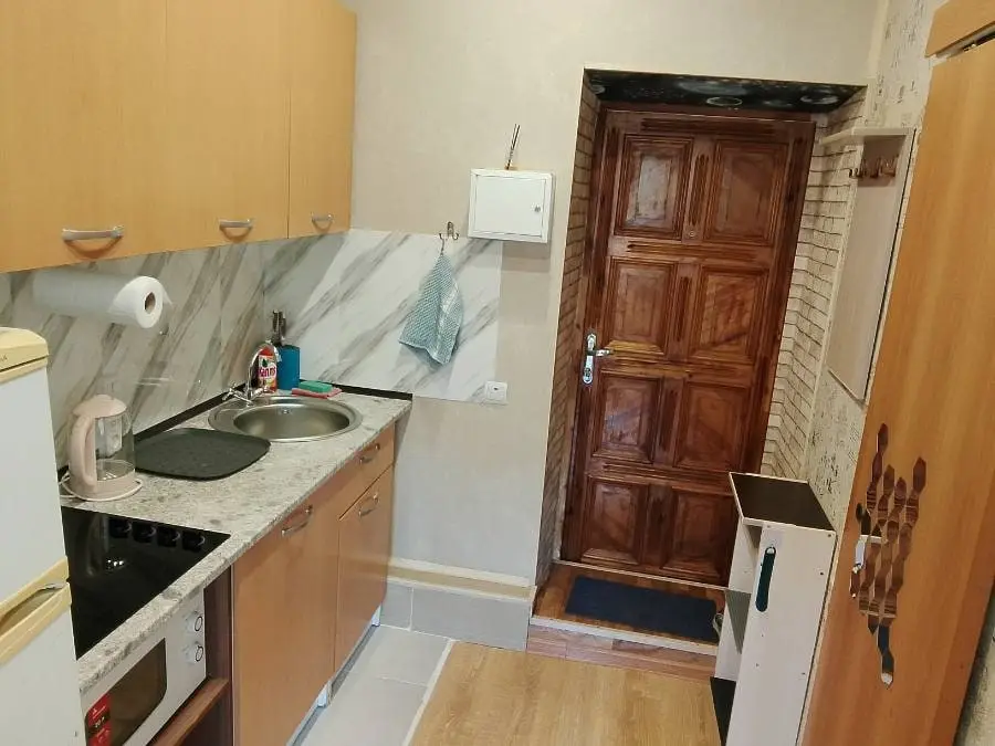1-комн. возле парка, 20 м², ул. 40 лет Октября, д. 26 — главное фото квартиры посуточно в Кисловодске