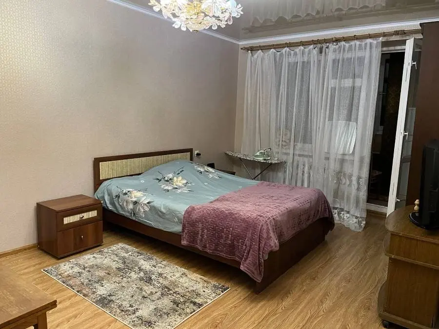 1-комн. возле парка, 36 м², ул. Губина, 11 — фото квартиры посуточно в Кисловодске №2
