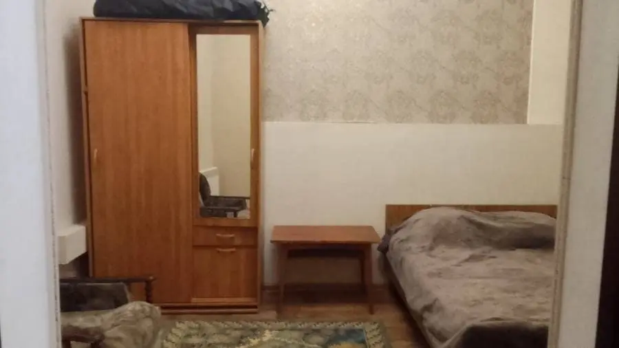 1-комн. рядом с Курортным бульваром, 50 м², ул. Одесская, 8 — главное фото квартиры посуточно в Кисловодске