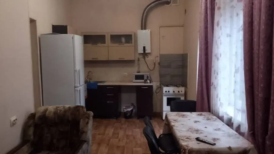 1-комн. рядом с Курортным бульваром, 50 м², ул. Одесская, 8 — фото квартиры посуточно в Кисловодске №2