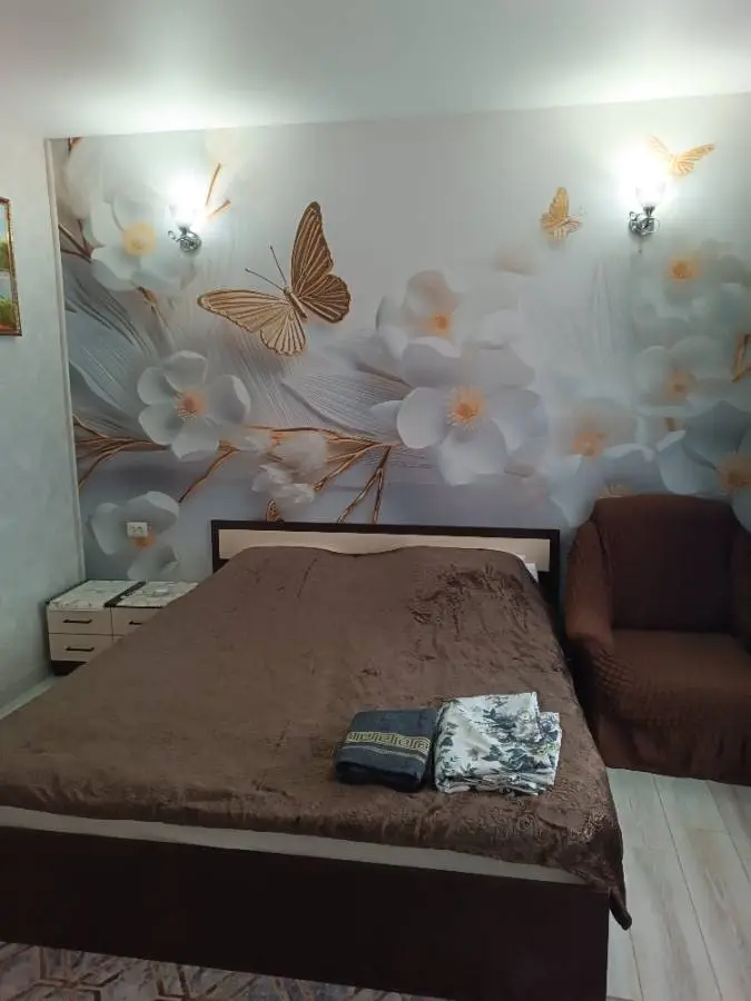 1-комн. возле Никольского собора, 27 м², ул. Гагарина, д. 4 — фото квартиры посуточно в Кисловодске №3