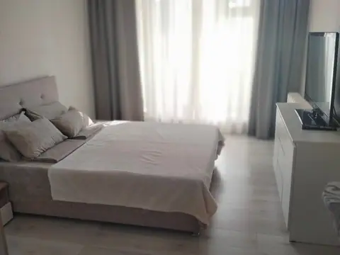 2-комн., 40 м² — Комсомольский парк, 3 мин пешком — квартира посуточно в Кисловодске, ул. 40 лет Октября, 28