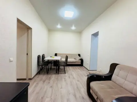 3-комн. у Нарзанной галереи, 70 м² — квартира посуточно в Кисловодске, ул. Красноармейская, 8